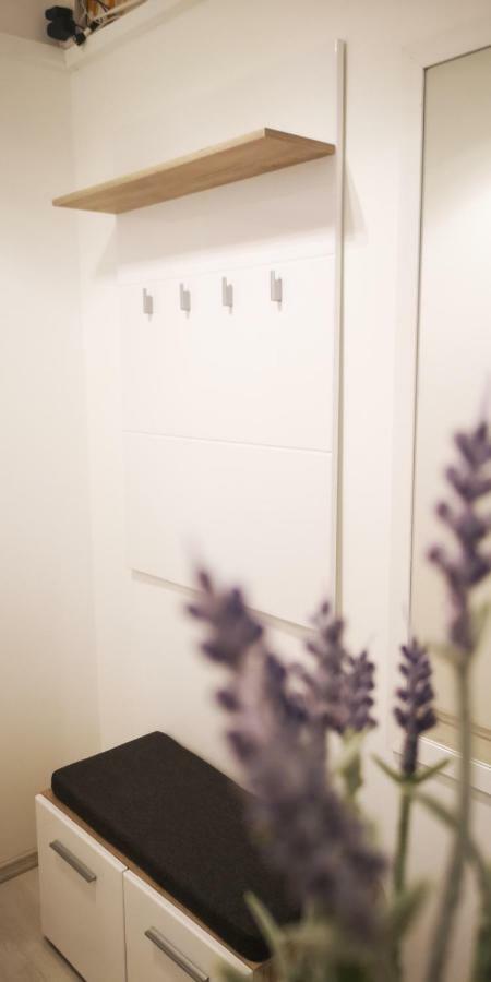 Diamond Apartment *